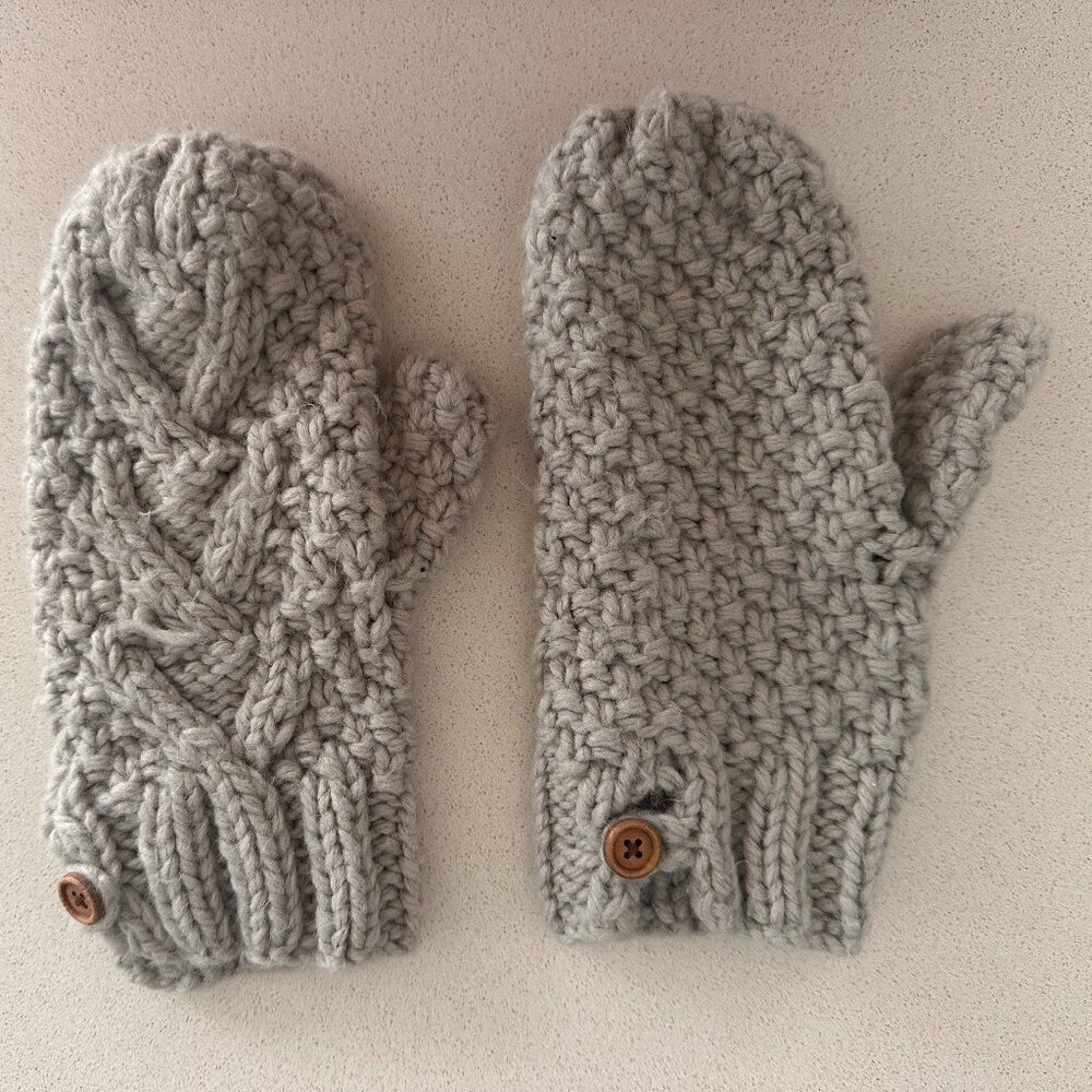 Knit Gloves
